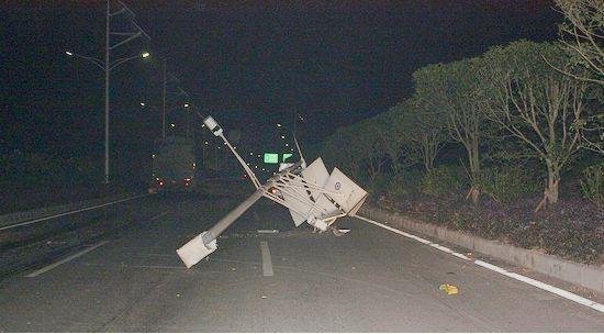 太阳能路灯事故